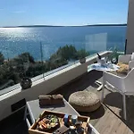 Natura Luxury * Mandre