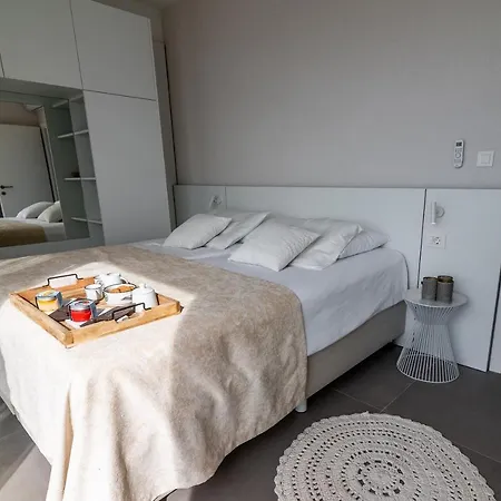 Natura Luxury Villa *