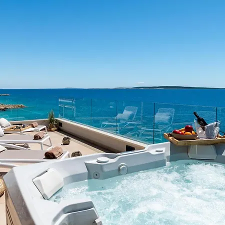 Natura Luxury Villa Mandre