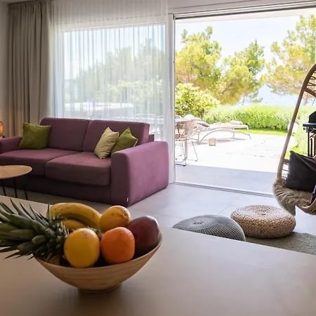 Natura Luxury Villa *