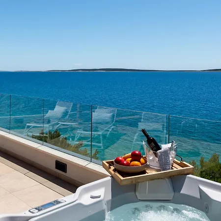 Natura Luxury Villa Mandre