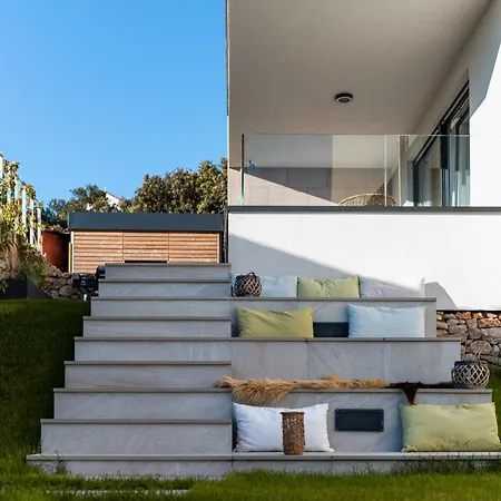 Natura Luxury Mandre