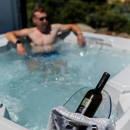 Natura Luxury Villa Mandre